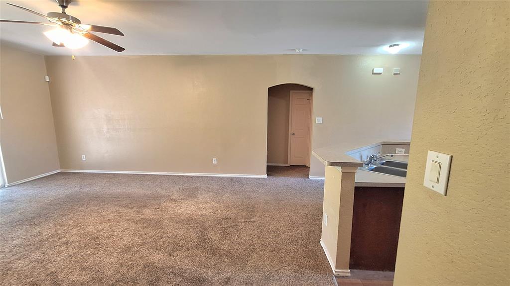 ARBOR RIDGE - Residential