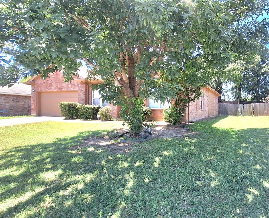 953 Hannah Way