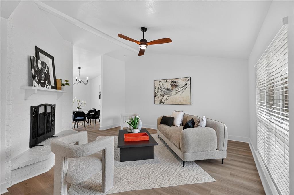 1309 Thoreau Lane