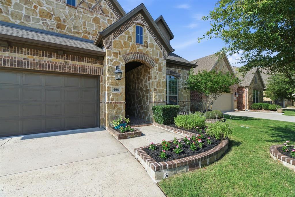 400 Ridgewood Drive