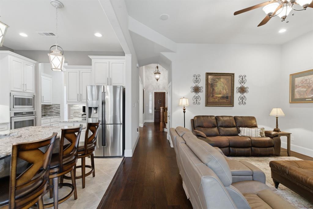 400 Ridgewood Drive