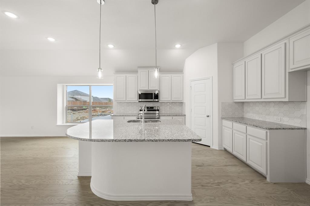 Summer Crest - Residential