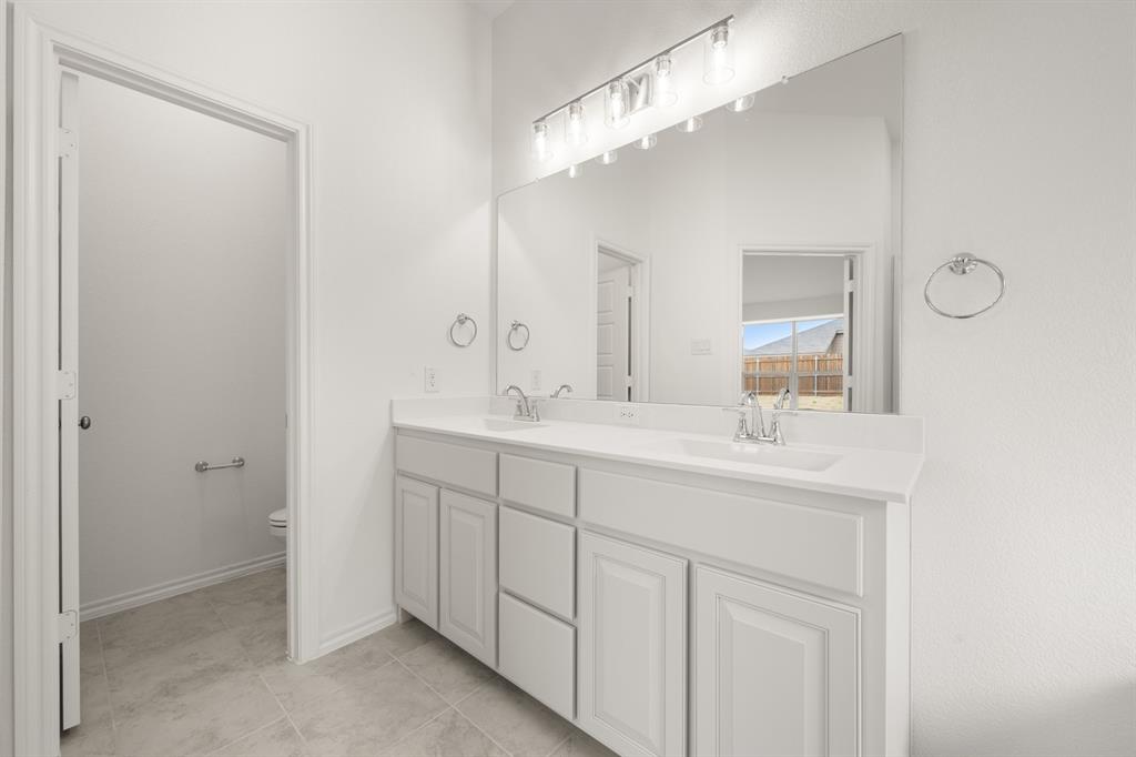 Summer Crest - Residential