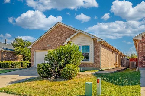 6408 Claire Drive Fort Worth TX 76131