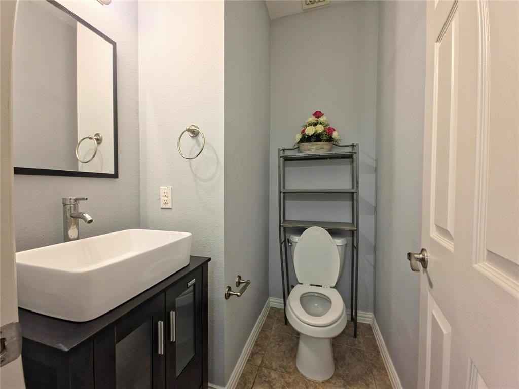 4121 William Dehaes Drive