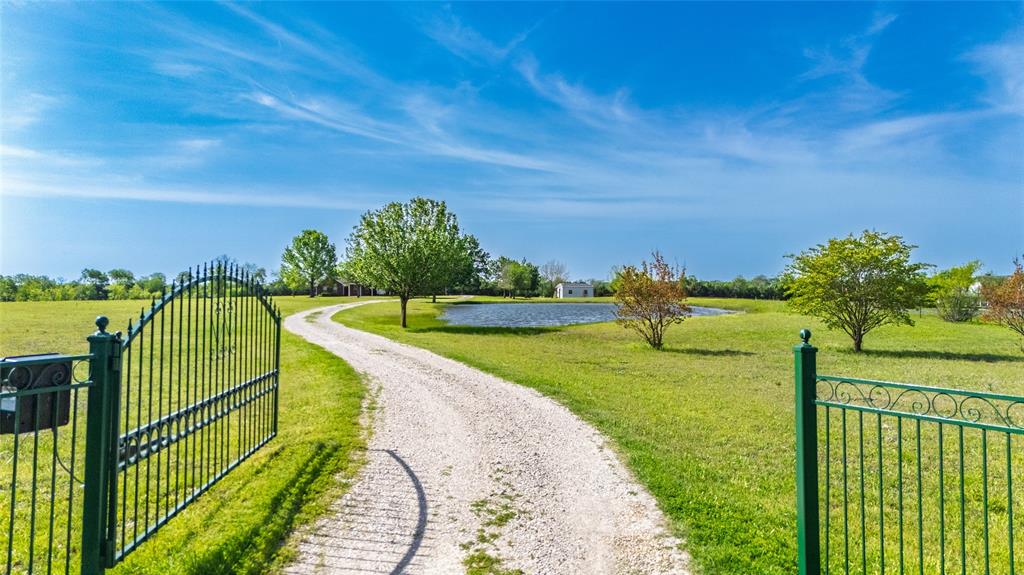 4223 County Road 2727