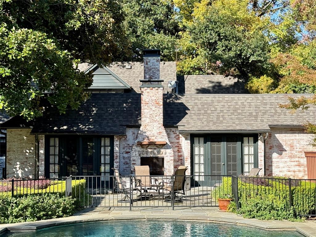 Ella Rose Thatcher - Residential