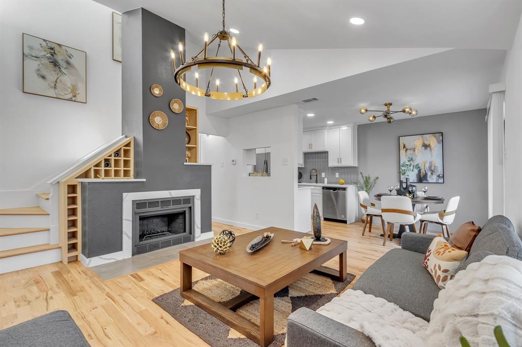 Ridgeline Twnhm,Carrollton - Residential