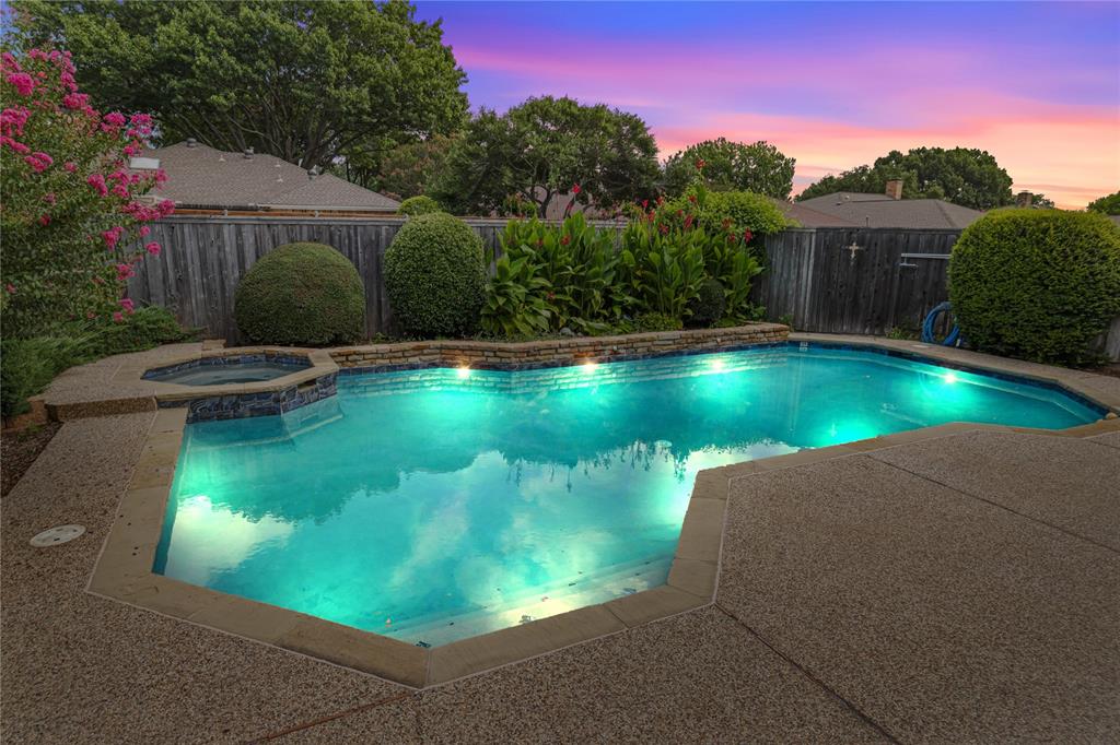 2407 Silver Holly Lane