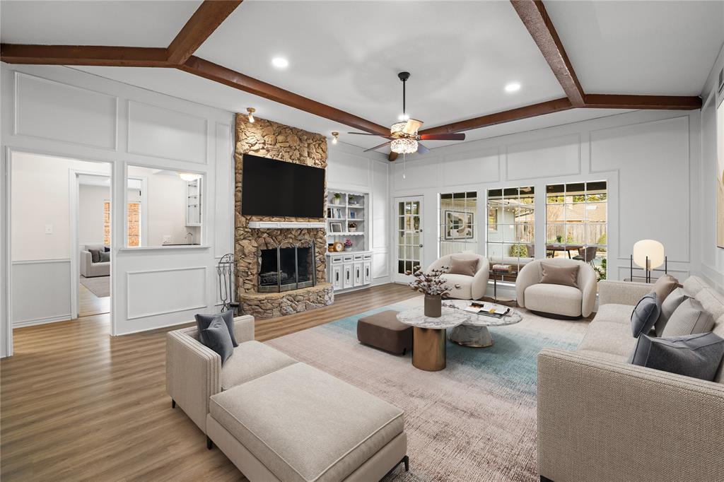 2407 Silver Holly Lane