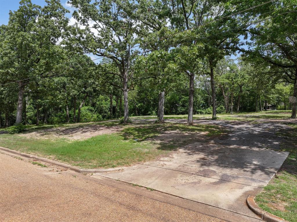 Woodland Acres - Land