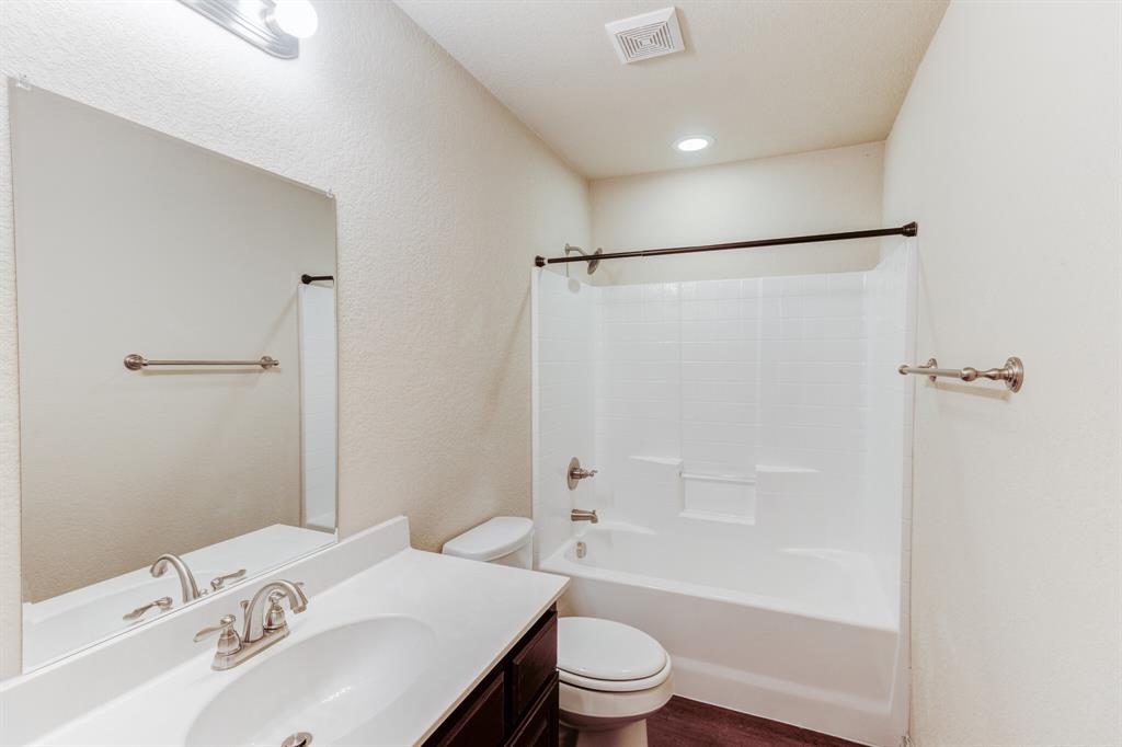 Vista Oak Add - Residential Lease