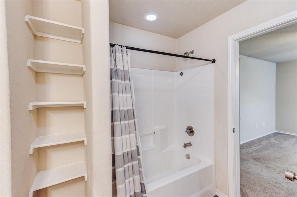 Vista Oak Add - Residential Lease