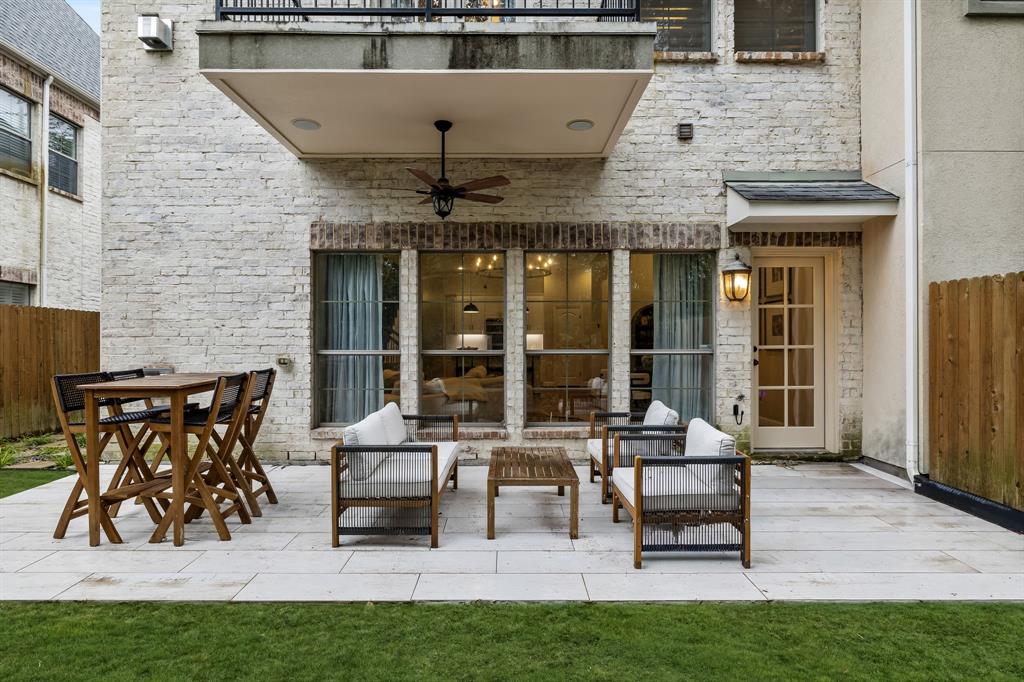 Villas At Ash Creek - Residential