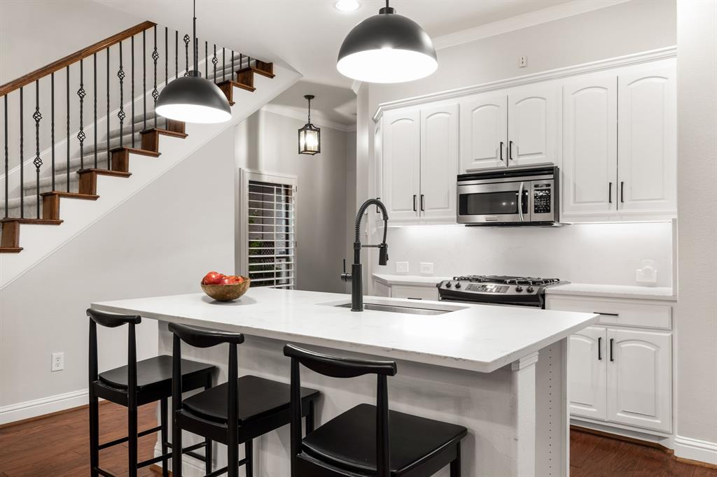 Villas At Ash Creek - Residential