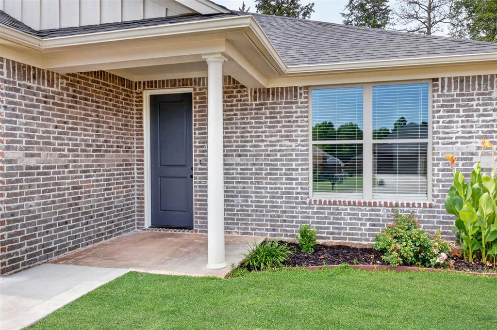257 Oak Valley Drive