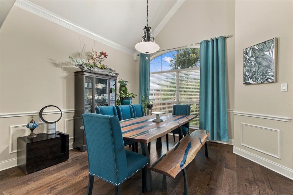 700 Paradise Cove
