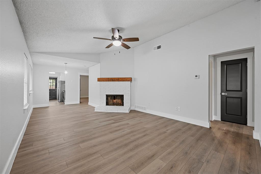 Chamberlain Arlington Heights 2nd - Residential Lease