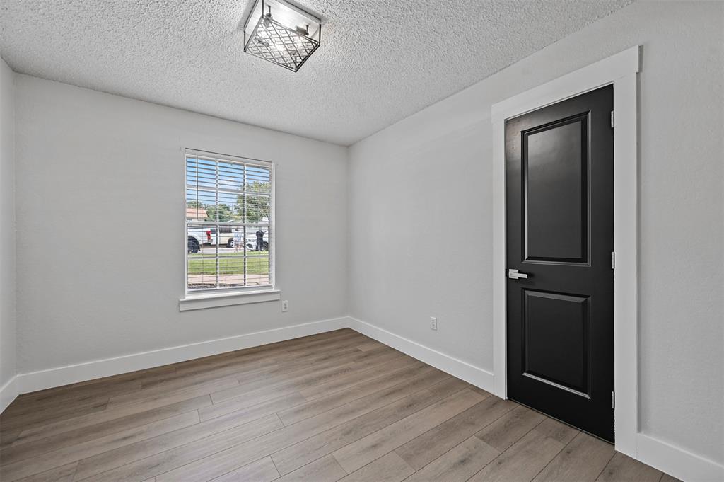 Chamberlain Arlington Heights 2nd - Residential Lease