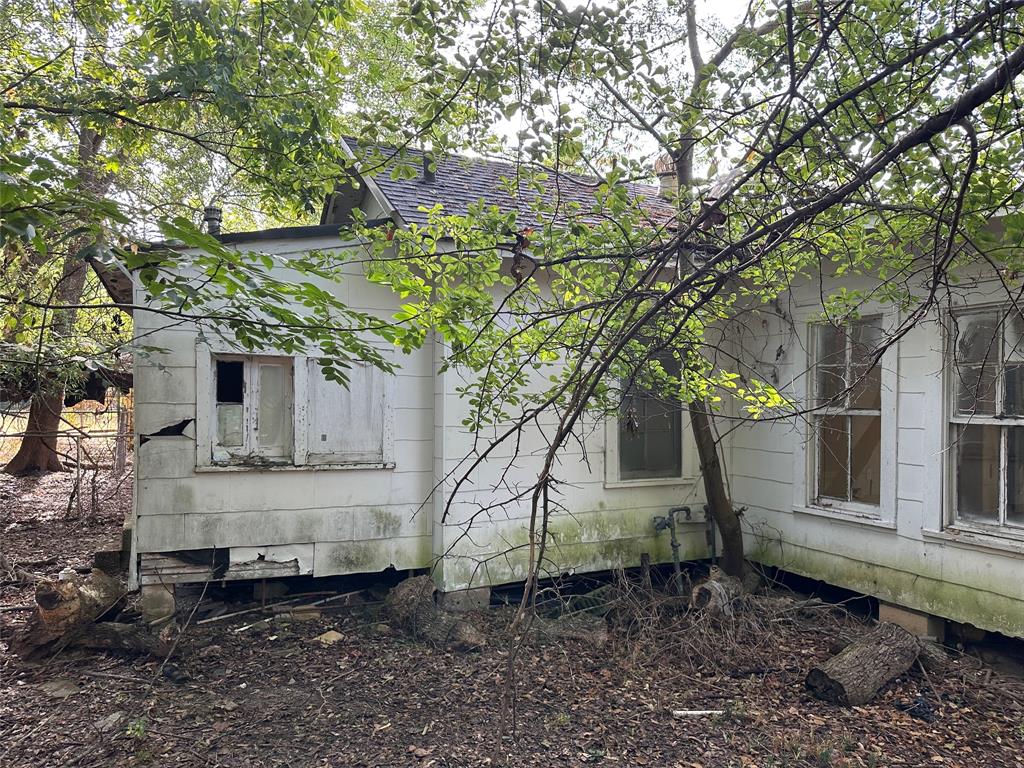 2948 Desoto Street