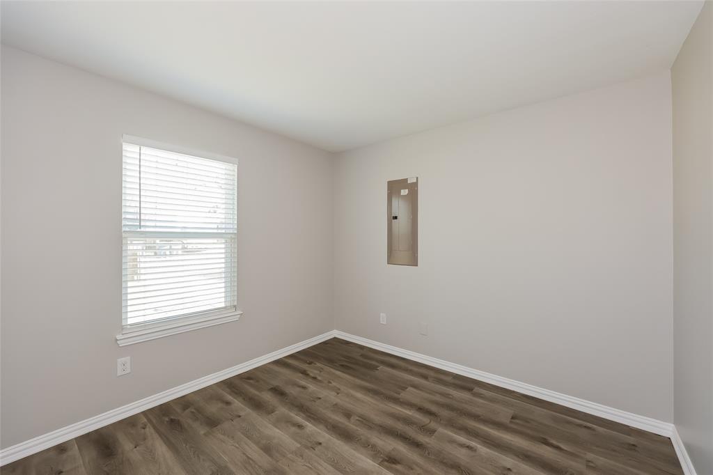 W G Bowlings - Residential Lease