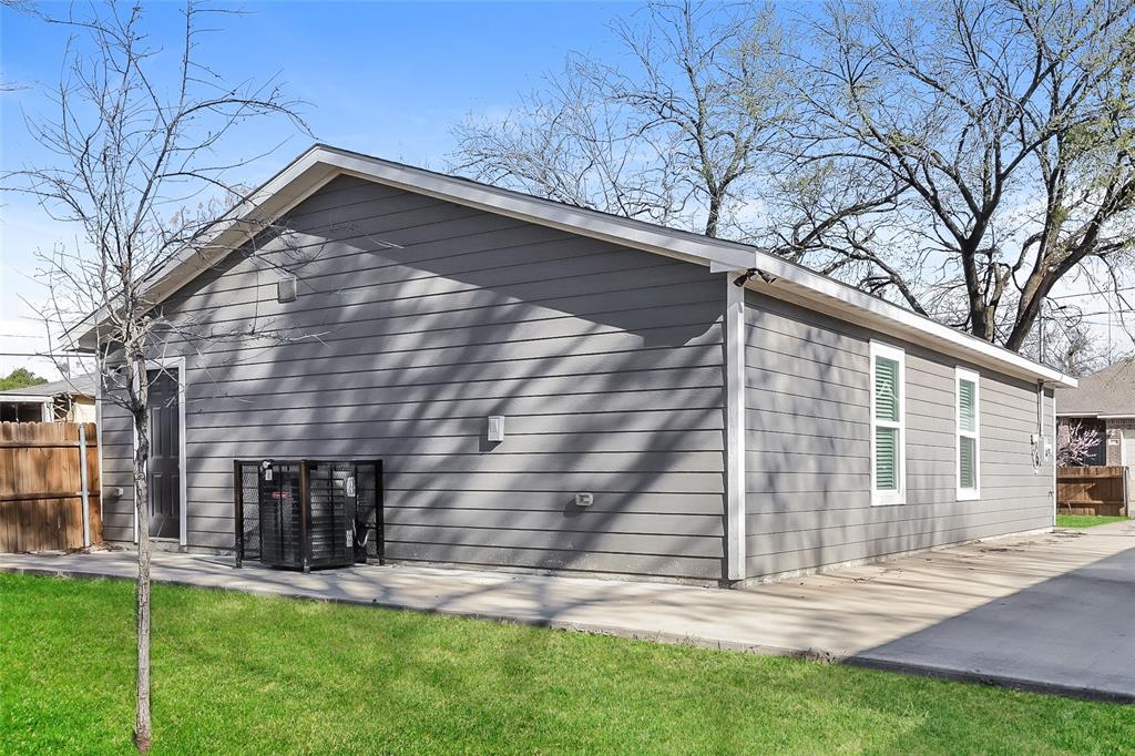 W G Bowlings - Residential Lease