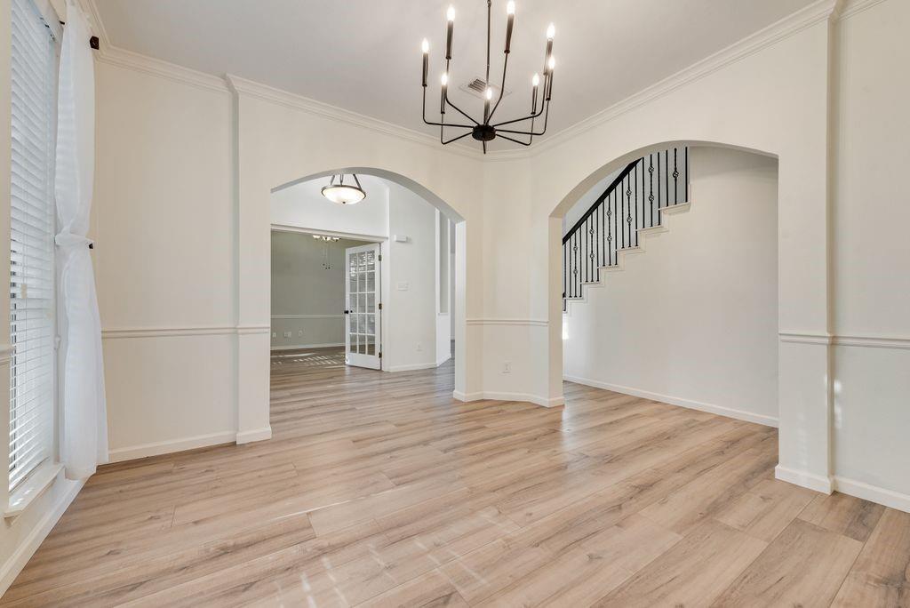 7100 Ledgestone Court