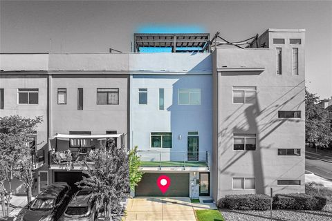Photo of 5713 La Vista Drive, Dallas, TX 75206 (MLS # 21315226)