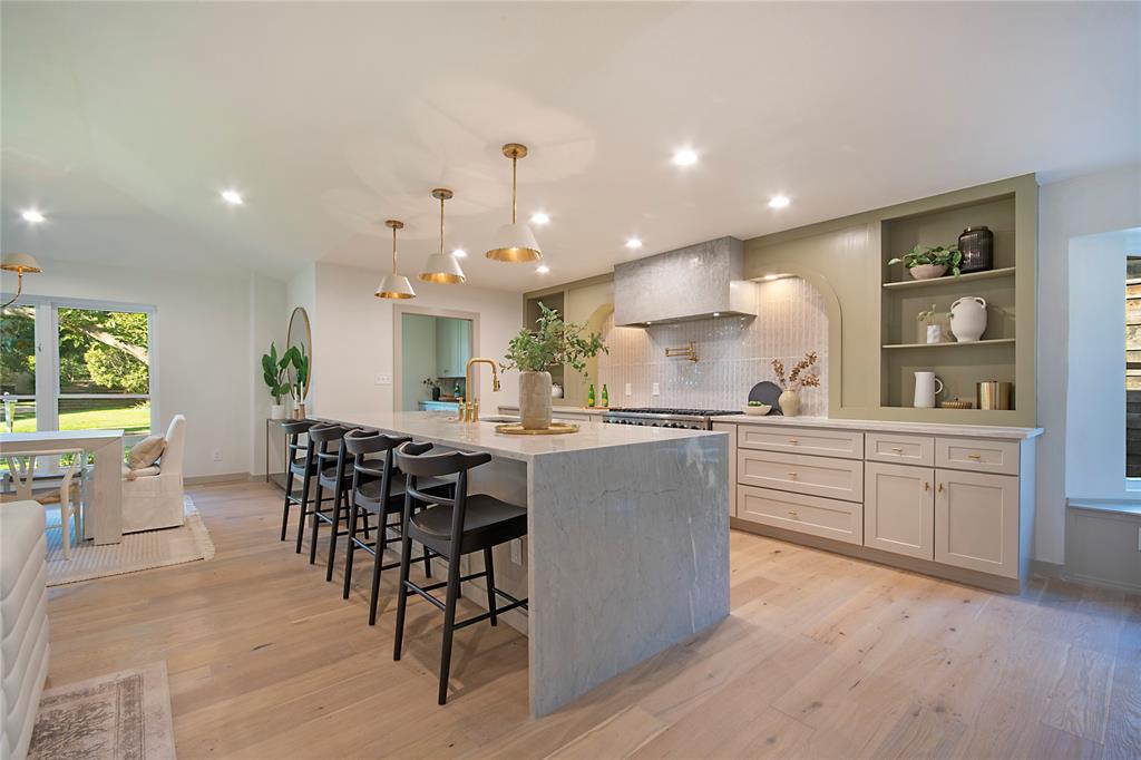 4708 Ridgelawn Drive