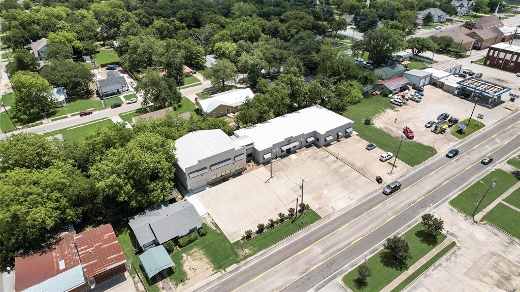 Nnw - Commercial Sale