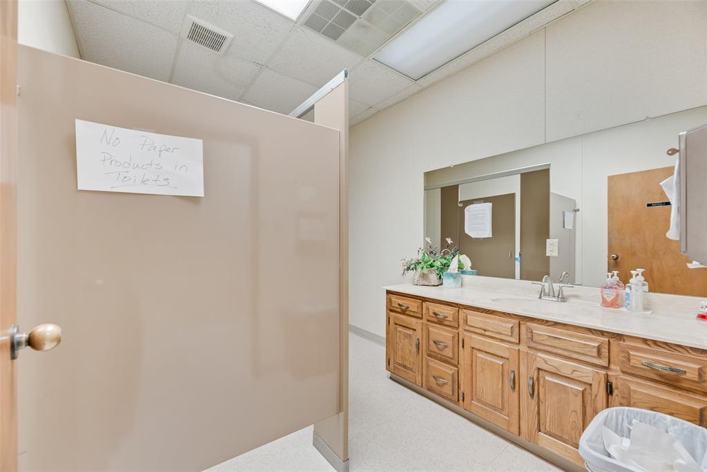 Nnw - Commercial Sale