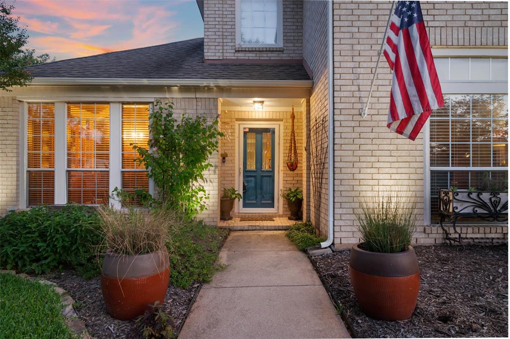 1806 Rolling Bend Drive