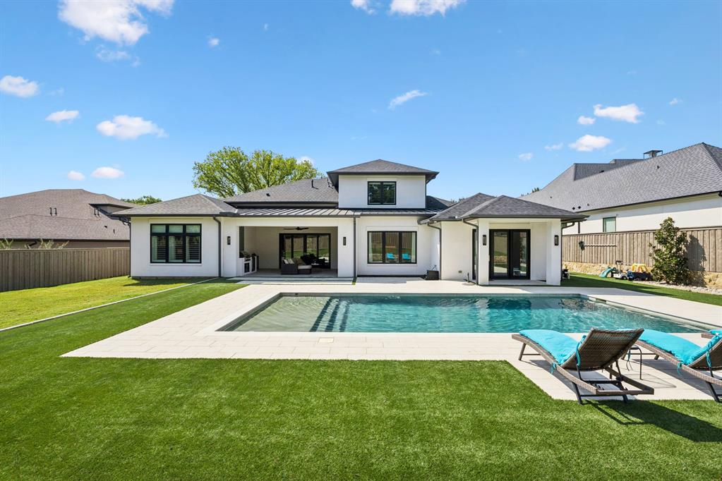 2602 Pointe Court