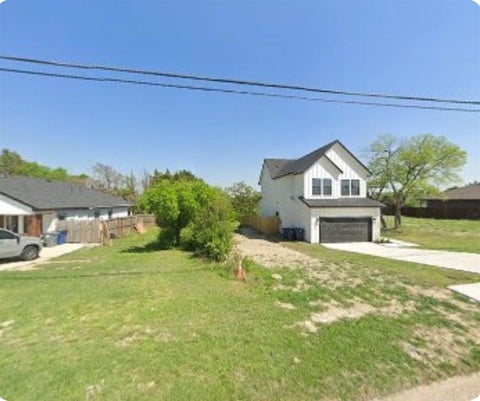 Photo of 6310 S Lancaster Road, Dallas, TX 75241 (MLS # 21385424)