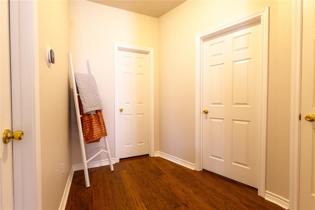 Pecan Hollow - Residential