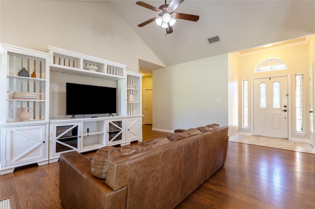 Pecan Hollow - Residential