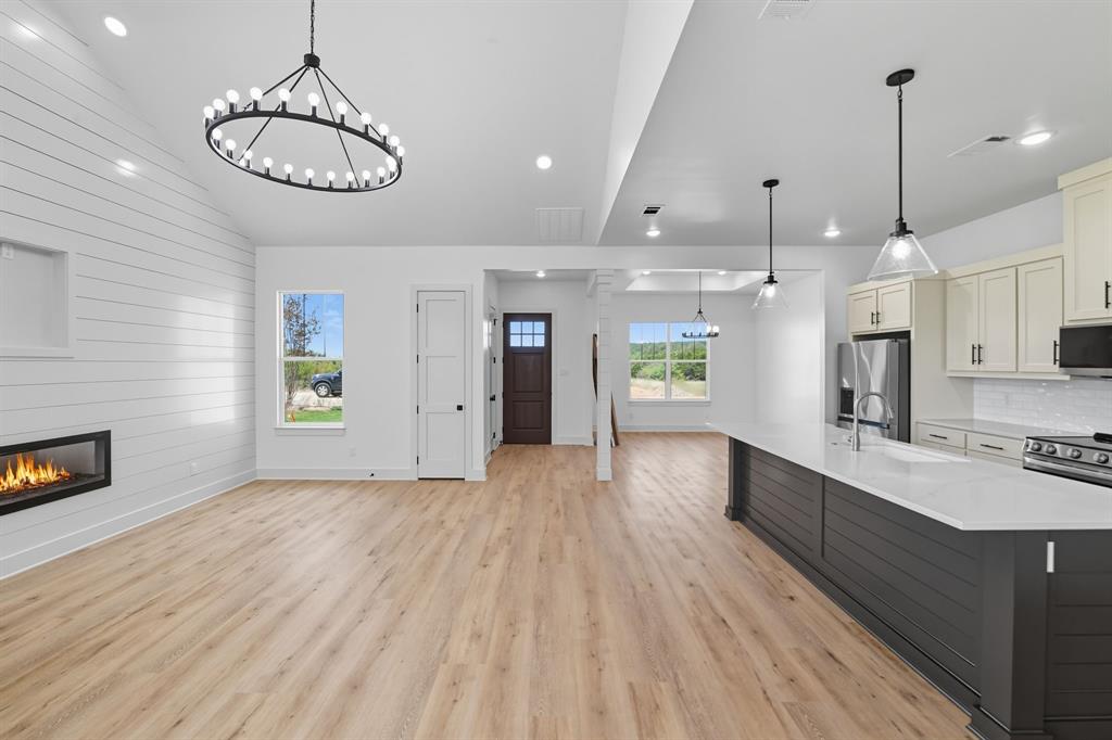 2050 Vista View