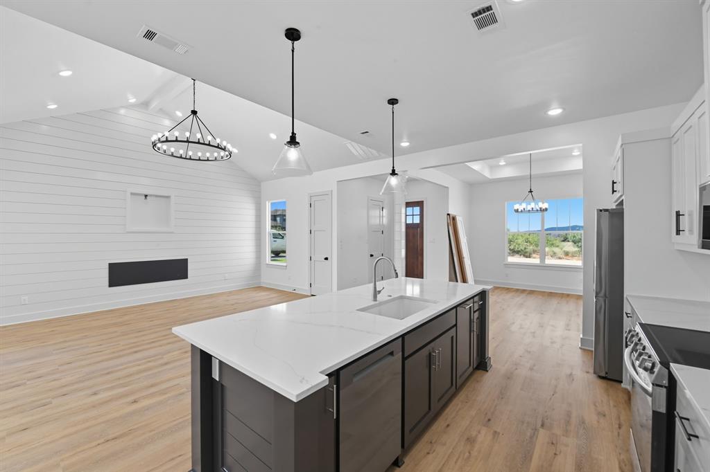 2050 Vista View