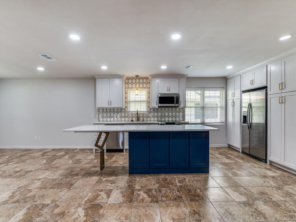 2516 Eastbrook Drive