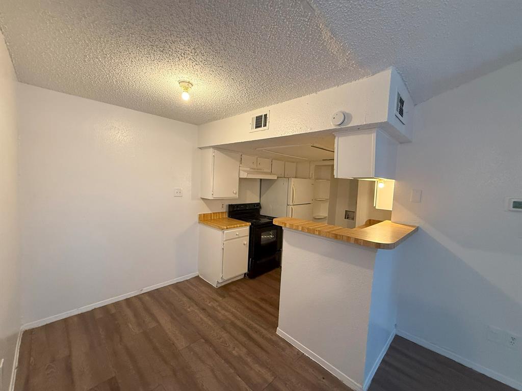 7152 Fair Oaks Avenue 2166