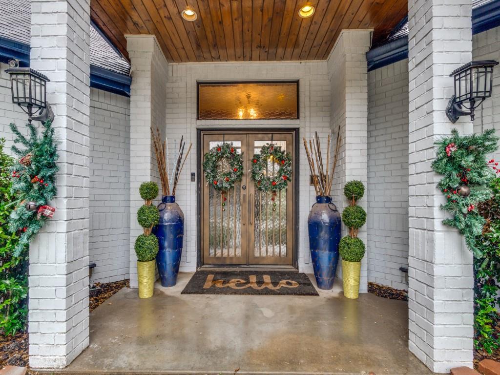 1828 Valley View Drive