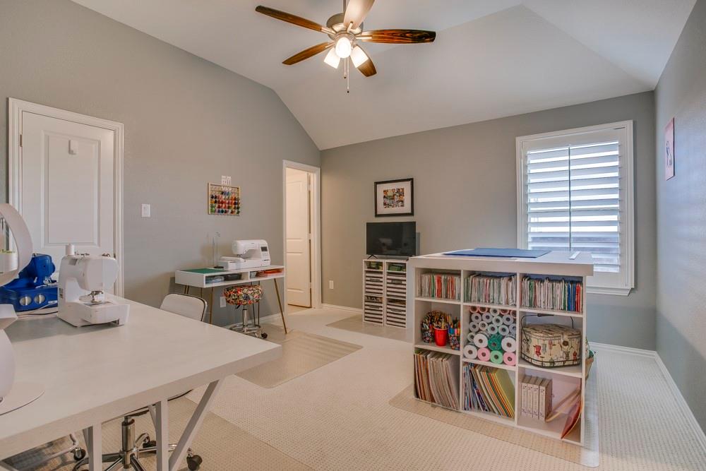 Edgestone At Legacy - Residential