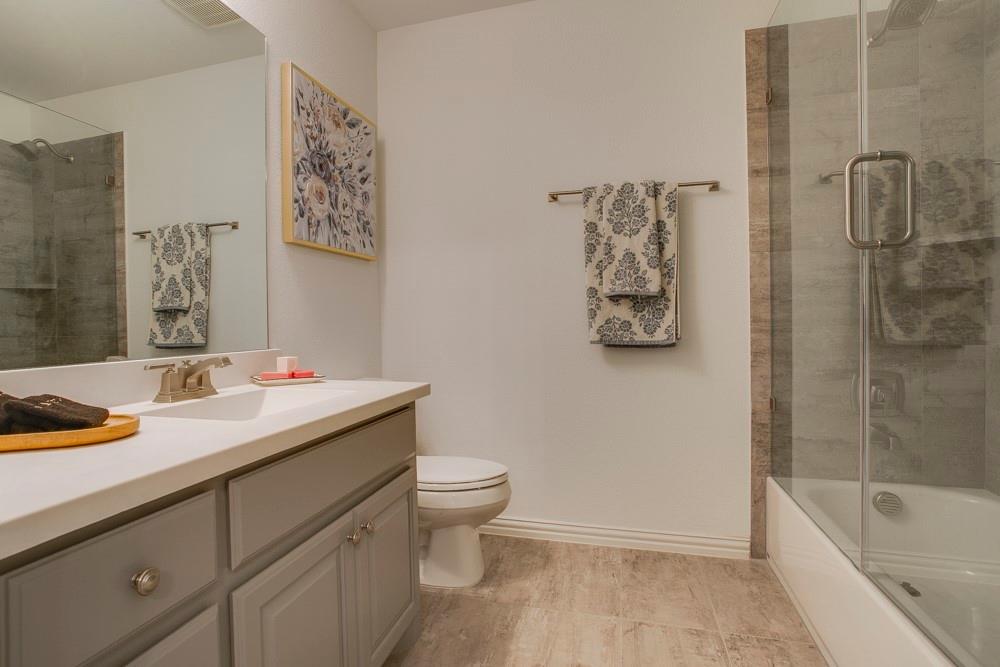 Edgestone At Legacy - Residential