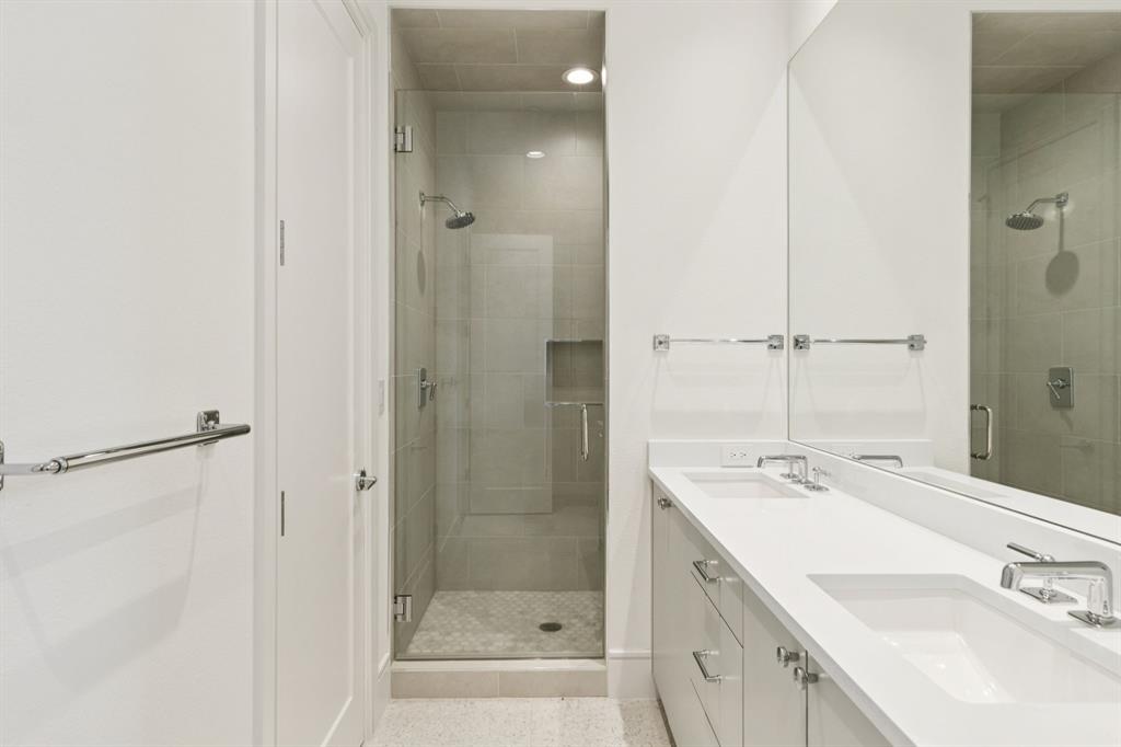 Long Cove - Residential