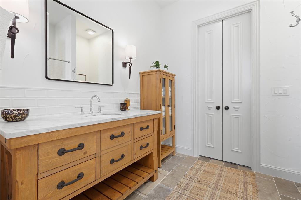 Chimney Rock - Residential