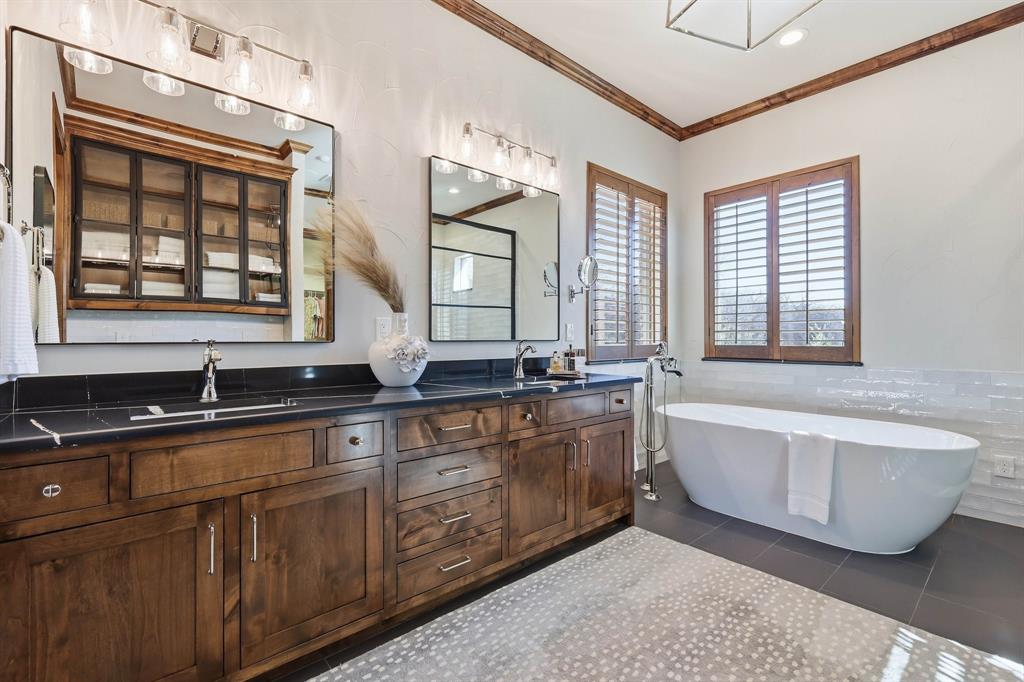 Chimney Rock - Residential