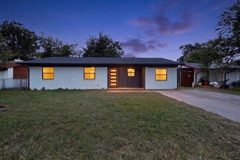 Photo of 4819 Navajo Trail, Balch Springs, TX 75180 (MLS # 21314985)