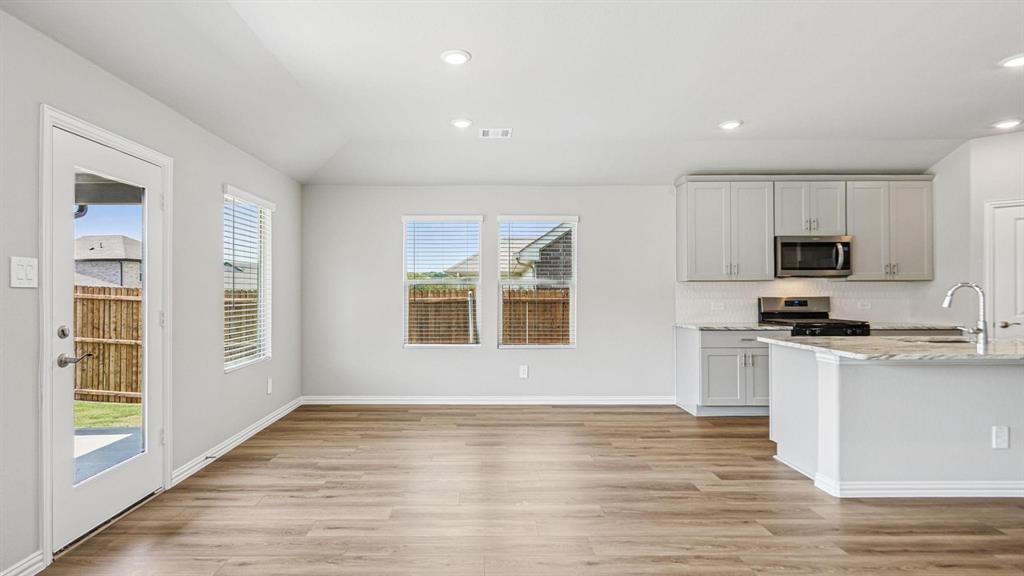 Simpson Crossing - Residential Lease