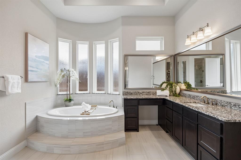 Lexington Ph Eleven-B - Residential