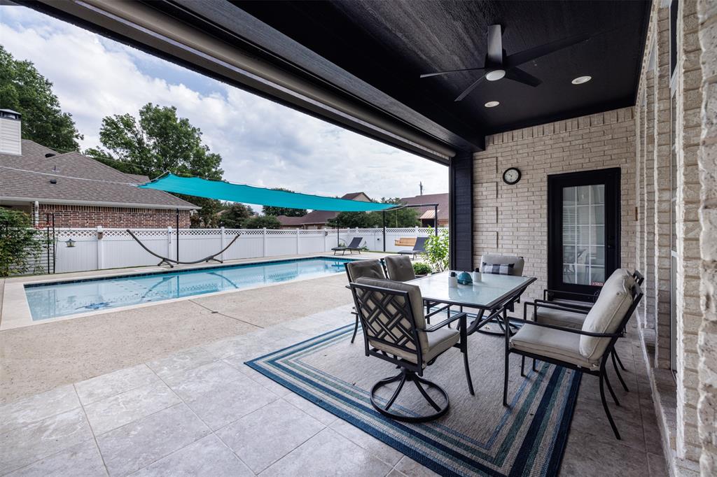 Emerald Bay - Residential